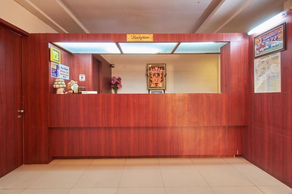 Hotel Sai Suraj Park Ширді Екстер'єр фото